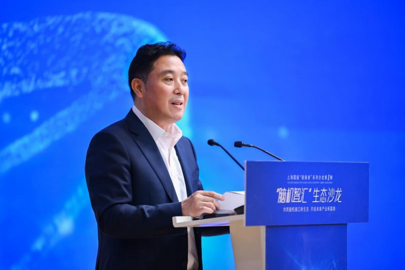 虹橋國際中央商務區管理委員會黨組書記、常務副主任孔福安在活動上致辭。