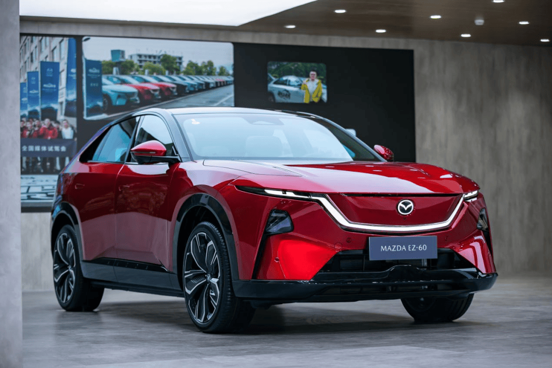 MAZDA EZ-60：從外觀吸睛到內飾驚艷，動力續航與智能配置同樣出彩