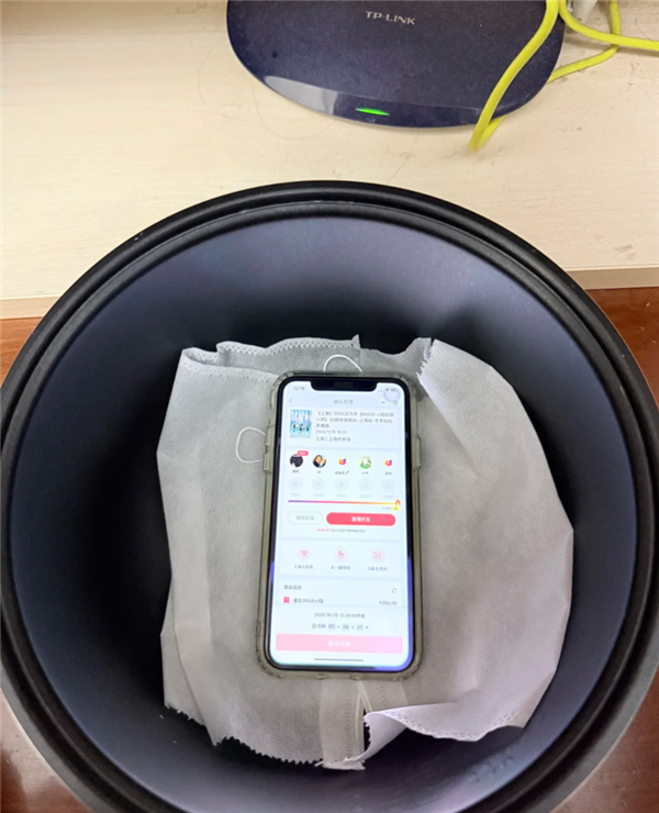 網(wǎng)友稱手機(jī)放電飯煲內(nèi)膽搶票成功率陡增 多家手機(jī)品牌客服回應(yīng)