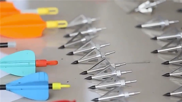 空投利刃、捕獸網!央視曝光改裝無人機狩獵案