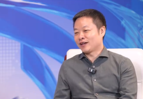 何小鵬回應(yīng)愛(ài)吃7元快餐:不是貴的東西才好吃