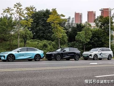 深藍(lán)汽車(chē)X華為乾崑長(zhǎng)沙試駕落幕：智能增程齊發(fā)力，親子互動(dòng)共團(tuán)圓