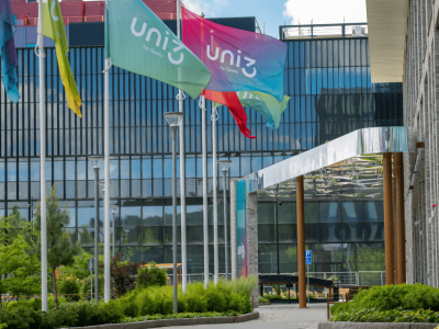 吉利瑞研賦能極氪9X：北歐嚴(yán)苛工程哲學(xué)邂逅AI智能科技鑄混動新章