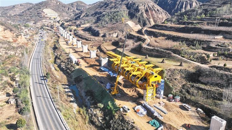 延榆鐵路項目建設(shè)取得階段性進(jìn)展